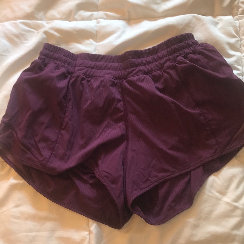 Lulu lemon hotty hot shorts